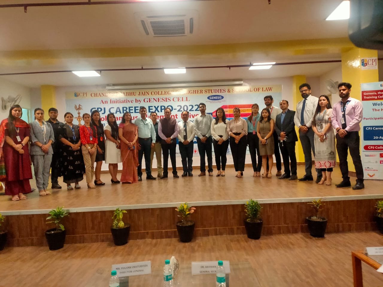 सीपीजे कॉलेज नरेला ने किया विशाल कैंपस प्लेसमेंट...